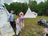 WYCIECZKA DO WIOSKI INDIAŃSKIEJ W JAWORZNIE 